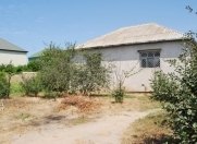 Satılır 4 otaqlı 1000 m2 bağ evi Görədil