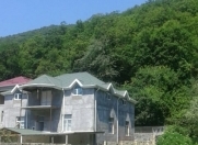 İcarəyə verilir 4 otaqlı 120 m2 villa Qax