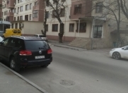 Satılır 2 otaqlı 56 m2 köhnə tikili Memar Əcəmi m.
