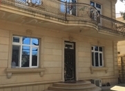 Satılır 7 otaqlı 220 m2 həyət evi Biləcəri