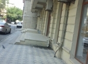 Satılır 27 otaqlı 1200 m2 obyekt Gənclik m.