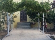 Satılır 4 otaqlı 212 m2 həyət evi Binə