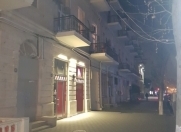 İcarəyə verilir 2 otaqlı 90 m2 köhnə tikili Sahil m.