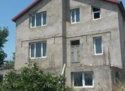 Satılır 8 otaqlı 450 m2 villa Şamaxı