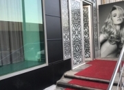 İcarəyə verilir 2 otaqlı 110 m2 obyekt İnşaatçılar m.