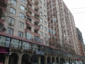 Satılır 2 otaqlı 72 m2 yeni tikili Nəriman Nərimanov m.