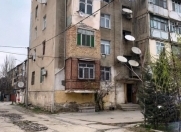 Satılır 2 otaqlı 60 m2 köhnə tikili Biləcəri