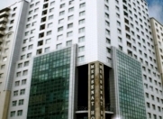 Satılır 3 otaqlı 135 m2 yeni tikili Təhsil Nazirliyi