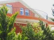 Satılır 11 otaqlı 300 m2 villa Novxanı