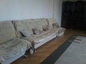 İcarəyə verilir 3 otaqlı 132 m2 yeni tikili Ayna Sultanova heykəli