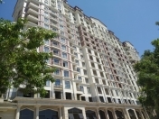 Satılır 3 otaqlı 126 m2 yeni tikili Nəriman Nərimanov m.