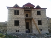 Satılır 6 otaqlı 230 m2 həyət evi Atyalı