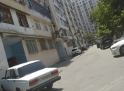 Satılır 2 otaqlı 60 m2 köhnə tikili 8 mkr