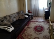 Satılır 2 otaqlı 50 m2 köhnə tikili Qara Qarayev m.