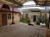 İcarəyə verilir 4 otaqlı 80 m2 həyət evi Qaraçuxur