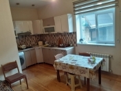Satılır 4 otaqlı 150 m2 həyət evi Bakı