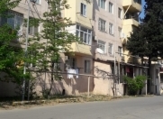 Satılır 2 otaqlı 56 m2 köhnə tikili Memar Əcəmi m.