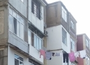 İcarəyə verilir 1 otaqlı 35 m2 köhnə tikili Musabəyov parkı