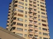 Satılır 4 otaqlı 160 m2 yeni tikili Səbail r.