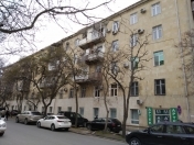 Satılır 3 otaqlı 85 m2 köhnə tikili Hüseyn Cavid parkı