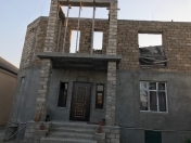 Satılır 7 otaqlı 320 m2 həyət evi Binə