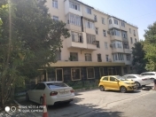 Satılır 2 otaqlı 60 m2 köhnə tikili 28 May m.