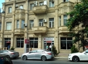 İcarəyə verilir 3 otaqlı 120 m2 ofis Nizami m.