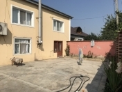 Satılır 8 otaqlı 180 m2 həyət evi Xaçmaz