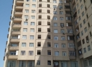 Satılır 2 otaqlı 80 m2 yeni tikili Qara Qarayev m.