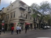 İcarəyə verilir 1 otaqlı 45 m2 köhnə tikili Sahil m.