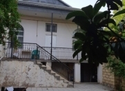 Satılır 4 otaqlı 130 m2 həyət evi Badamdar