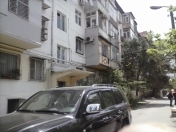 Satılır 3 otaqlı 80 m2 köhnə tikili 9 mkr