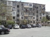 Satılır 3 otaqlı 80 m2 köhnə tikili 4 mkr