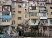 Satılır 2 otaqlı 50 m2 köhnə tikili Qara Qarayev m.
