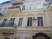 İcarəyə verilir 2 otaqlı 70 m2 köhnə tikili Tarqovu