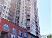 Satılır 7 otaqlı 210 m2 ofis 4 mkr