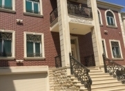 Satılır 6 otaqlı 300 m2 həyət evi Xalqlar Dostluğu m.