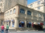 Satılır 4 otaqlı 117 m2 obyekt Nizami m.