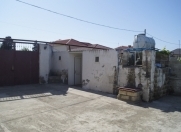 Satılır 2 otaqlı 80 m2 həyət evi Bakıxanov