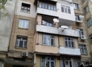 Satılır 3 otaqlı 75 m2 köhnə tikili Hövsan