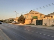 Satılır 8 otaqlı 240 m2 həyət evi Binəqədi