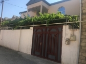 Satılır 6 otaqlı 230 m2 həyət evi Biləcəri