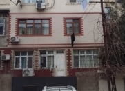 Satılır 3 otaqlı 75 m2 köhnə tikili Zərifə Əliyeva adına park