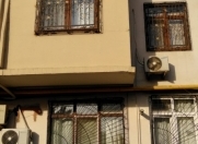 Satılır 3 otaqlı 56 m2 köhnə tikili 4 mkr