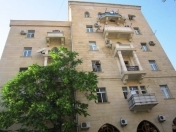 Satılır 1 otaqlı 45 m2 köhnə tikili 28 May m.