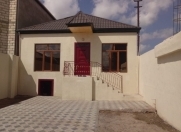 Satılır 3 otaqlı 90 m2 həyət evi Bakıxanov