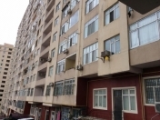 Satılır 3 otaqlı 125 m2 yeni tikili 9 mkr