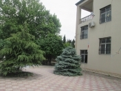 İcarəyə verilir 11 otaqlı 600 m2 bağ evi Novxanı