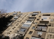 Satılır 3 otaqlı 80 m2 köhnə tikili Dövlət Statistika Komitəsi