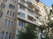 İcarəyə verilir 4 otaqlı 140 m2 yeni tikili Dövlət Statistika Komitəsi